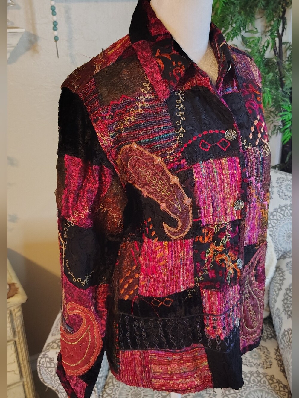 Chico's Patchwork Embroidered Velvet Patchwork Paisley Blazer in Pink & Black